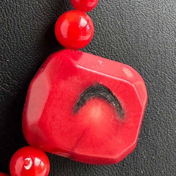 Bamboo Coral Necklace Red Beads - Picture 4 of 13